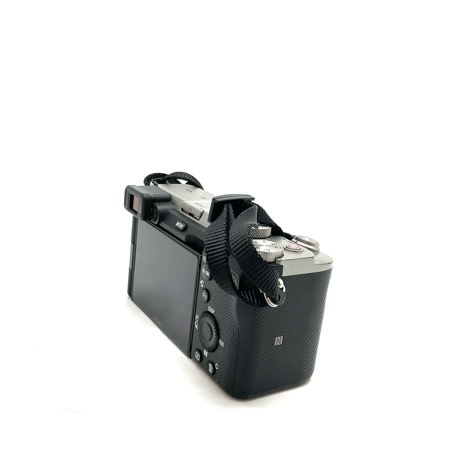 【全額返金保証】【最速発送】Sony デジタル一眼 α7C II ILCE-7CM2 ボディ シルバー 美品 動作確認済 ソニー α7C II ボディ シルバー [ILCE-7CM2 S] | ミラーレス一眼