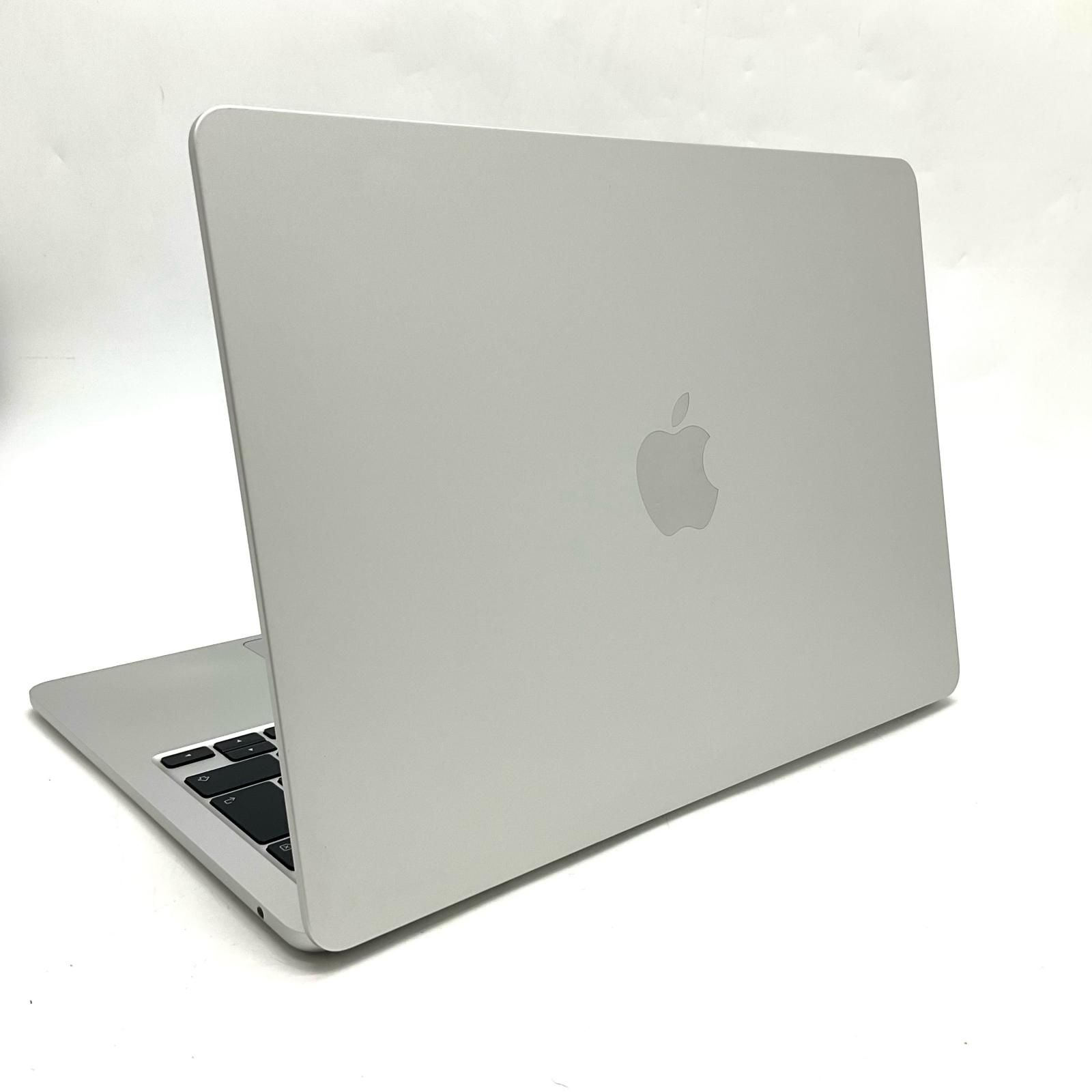 MacBook Air M2 13.6