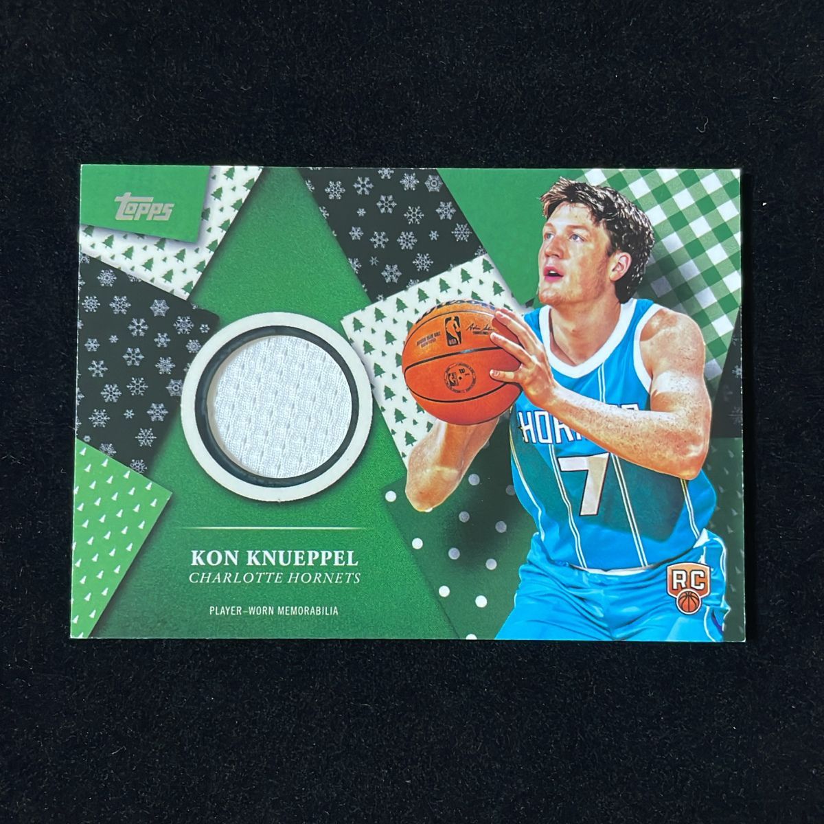 Kon Knueppel コン・カニップル Topps Holiday Mega 2025-26 RC Jersey 
