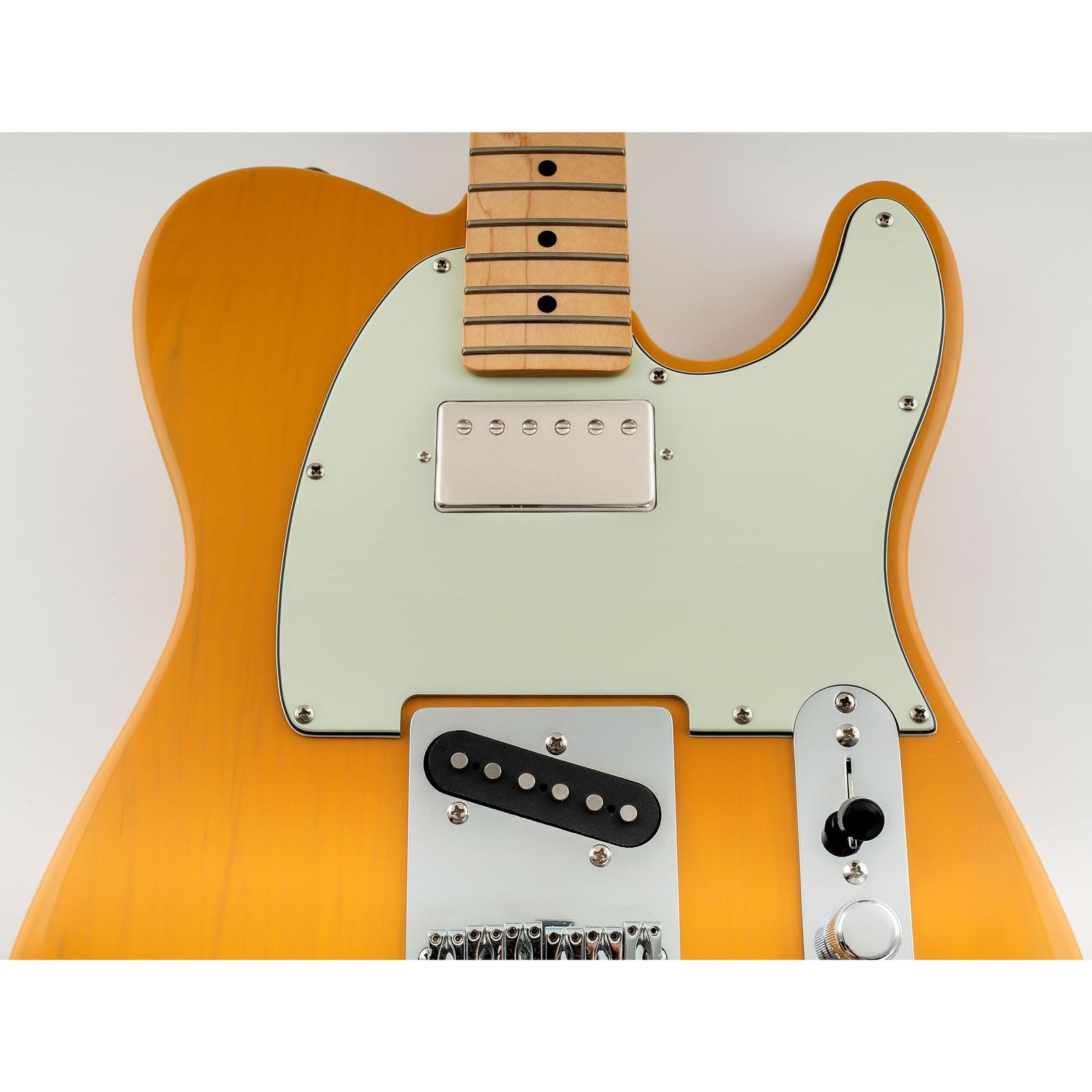 新品 Musiclily TLハムバッカーPUテレキャスターピックガード Fender