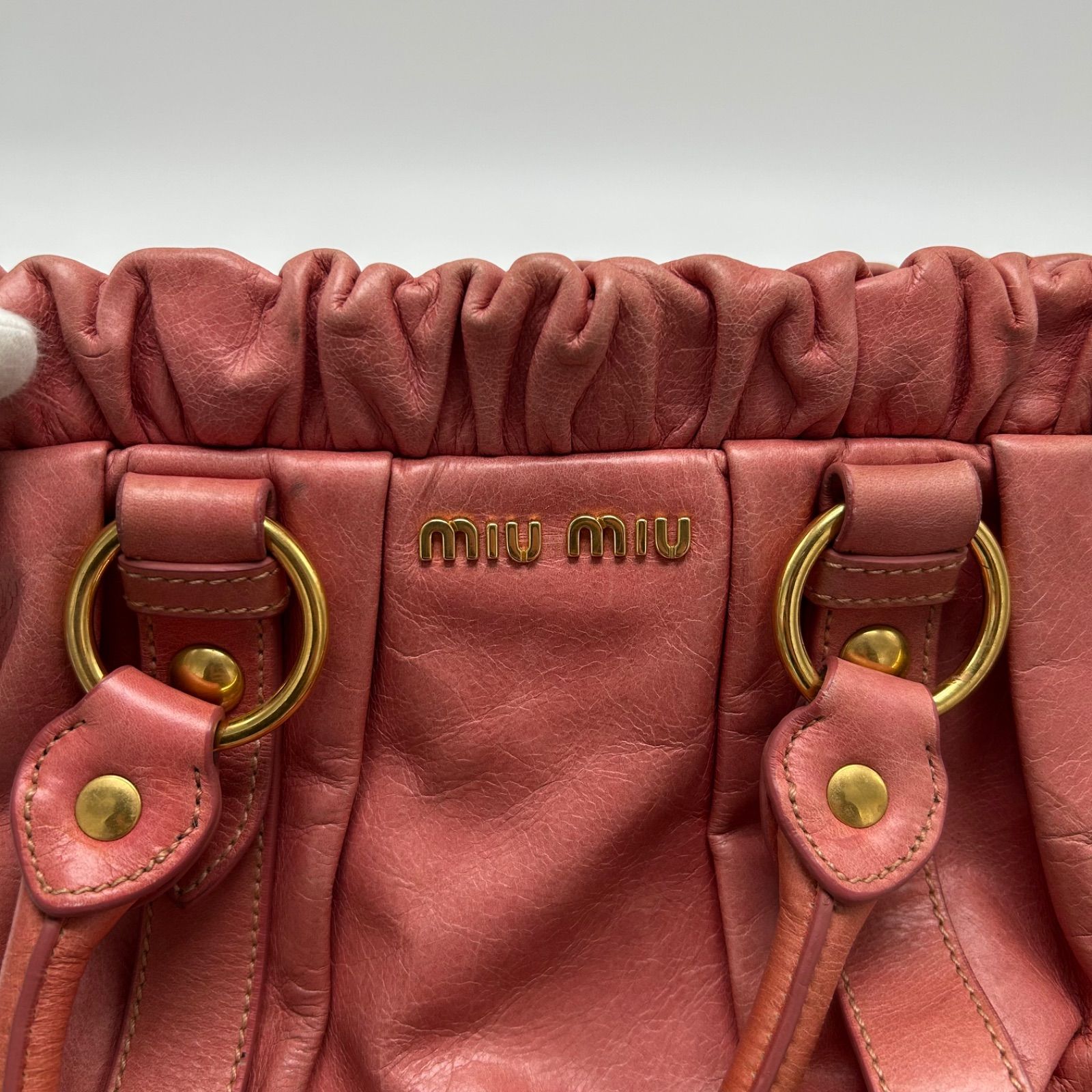 美品 miumiu ミュウミュウ ヴィッテロ ハンドバッグ 2WAY ショルダー 