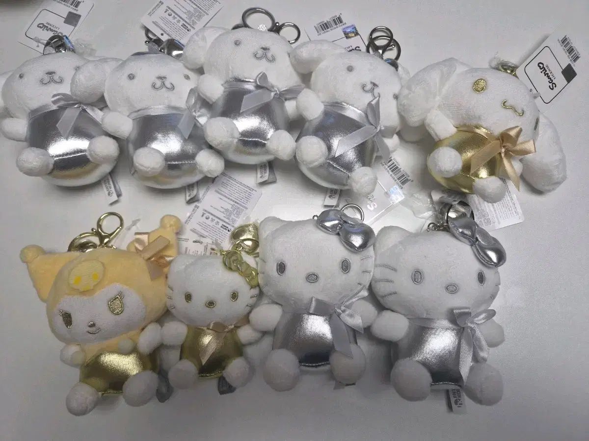 サンリオ GOLD SILVER キーホルダー ぬいぐるみ 9個 まとめ (ハローキティ クロミ シナ