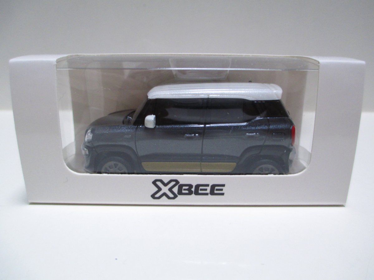 新品 スズキ SUZUKI 新型クロスビー XBEE　ディーラー特注 非売品 プルバックカー　ミニカー　ミネラルグレーメタリック 3トーン