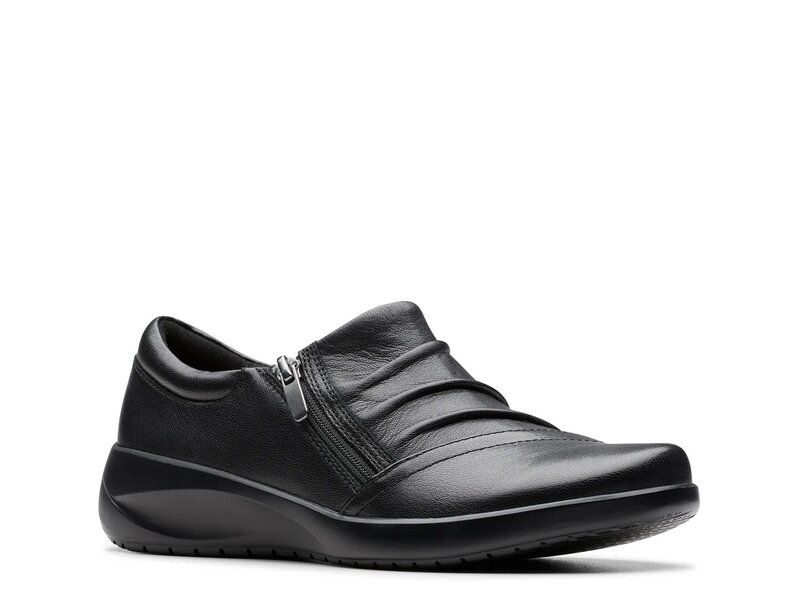 クラークス レディース シューズ スリッポン・ローファー Clarks Kaetlyn SlipOn Black Leather ブラック