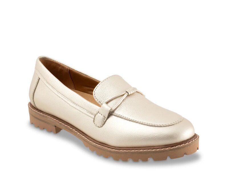 トロッターズ レディース シューズ スリッポン・ローファー Trotters Fiora Loafer Champagne シャンパン