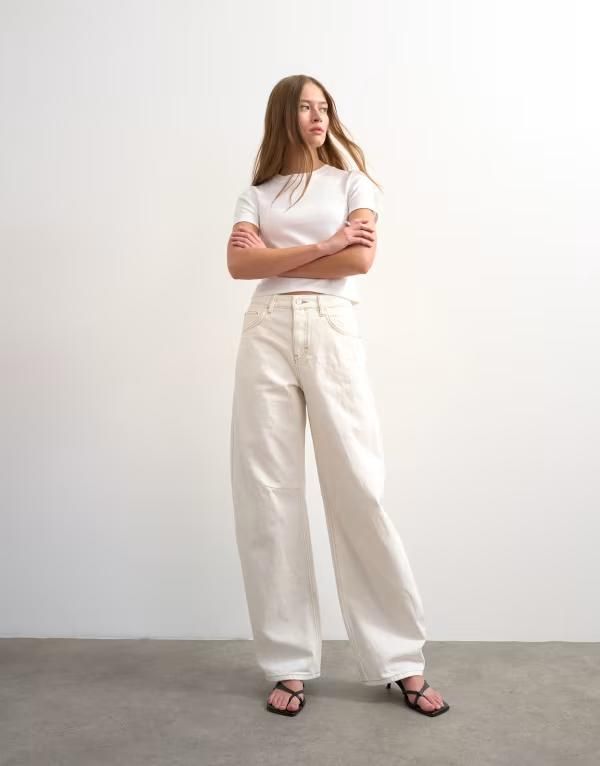 トップショップ レディース ボトムス デニムパンツ ジーンズ Topshop Barrel mid rise jeans in bone