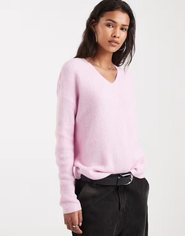 オンリー レディース アウター ニット・セーター Vネック ONLY vneck slouchy sweater in light Pink Lady ピンク