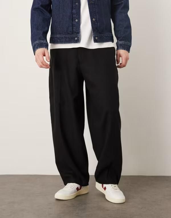 エイソス メンズ ボトムス カジュアルパンツ プリーツ ウール ASOS DESIGN wide barreleg wool blend pleatedress pants Black ブラック