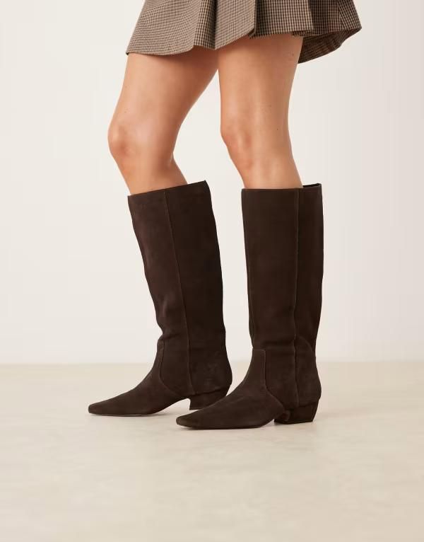 エイソス レディース シューズ ブーツ・レインブーツ スエード ブーツ ASOS DESIGN Calais suede pointed flat knee boots in chocolate Chocolate チョコレート