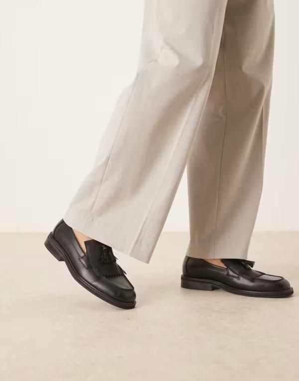 エイソス メンズ シューズ スリッポン・ローファー ローファー フリンジ ASOS DESIGN square toe loafers with fringe detail Black ブラック