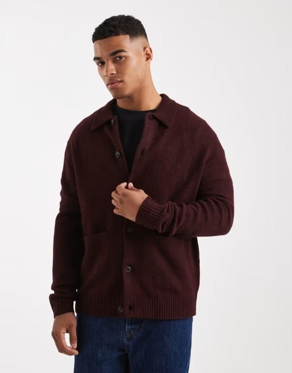 エイソス メンズ アウター カーディガン ウール ニット ASOS DESIGN relaxed knit wool blend cardigan with front pockets Burgundy バーガンディ 15,315円
