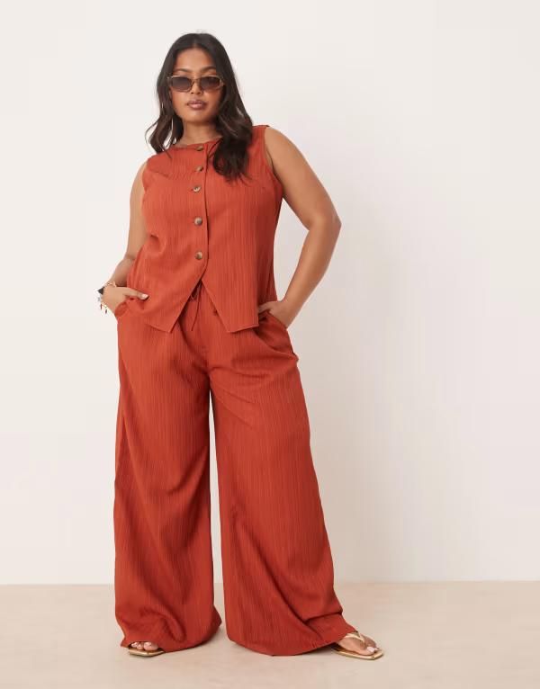 エイソス レディース ボトムス カジュアルパンツ パンツ ASOS DESIGN Curve crinkle palazzo pants in rust part of a set Rust ラスト