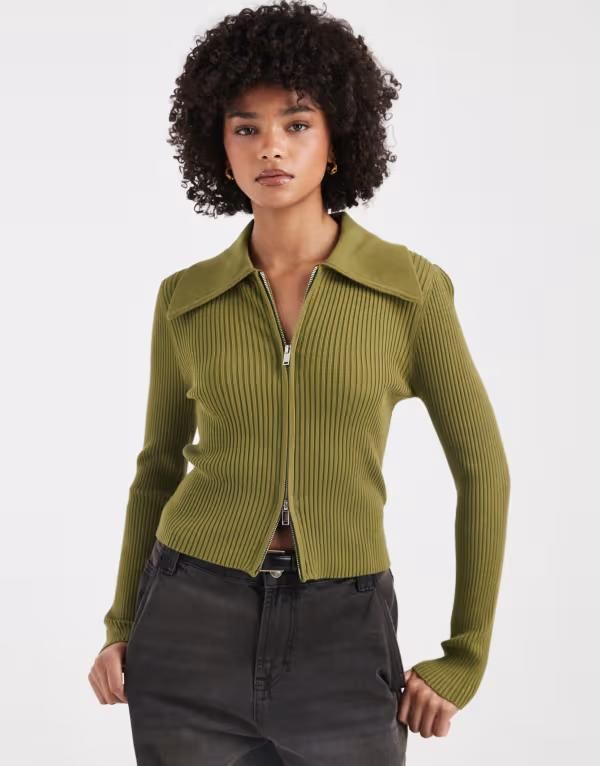 ミスセルフフリッジ レディース アウター カーディガン リブニット Misselfridge rib knit zip detail collar cardigan in olive オリーブ