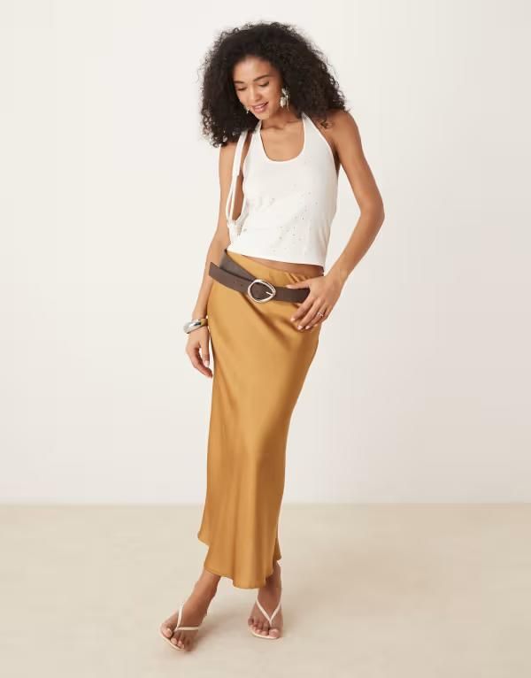 ヴィラ レディース ボトムス スカート サテン マキシ VILA satin maxi skirt in light Bistre ブラウン