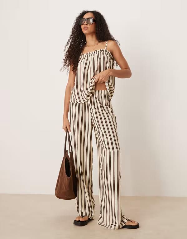 エイソス レディース ボトムス カジュアルパンツ パンツ リネン ASOS DESIGN linen look pull on pants in buttermilk stripe Stripe ストライプ