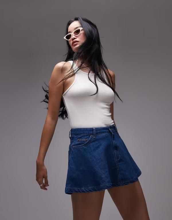 トップショップ レディース ボトムス スカート ミニ デニム Topshop denim full mini skirt in indigo rinse Blue ブルー