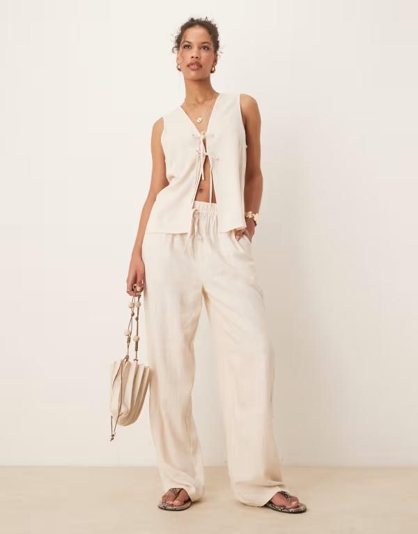 エイソス レディース ボトムス カジュアルパンツ パンツ リネン ASOS DESIGN linen mix pull on pants in stone part of a set Stone ストーン