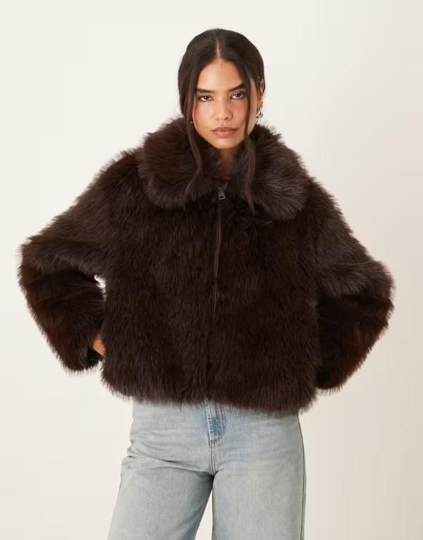 マンゴ レディース アウター ジャケット・ブルゾン ジャケット Mango short zip up faux fur jacket BROWN ブラウン