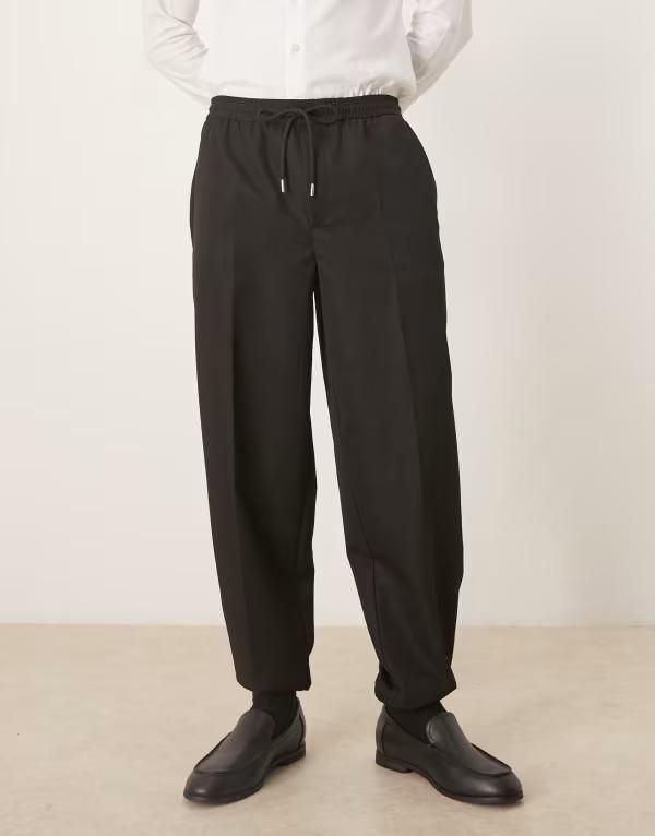 エイソス メンズ ボトムス カジュアルパンツ テーパードフィット パンツ ASOS DESIGN tapered fit pants with elasticized waist and cuffs Black ブラック