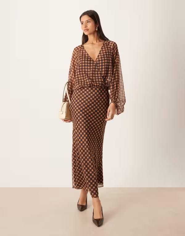 エイソス レディース トップス ワンピース ギンガムチェック マキシ ギンガム ASOS DESIGN wrap maxi dress blurred gingham Brown check ブラウン