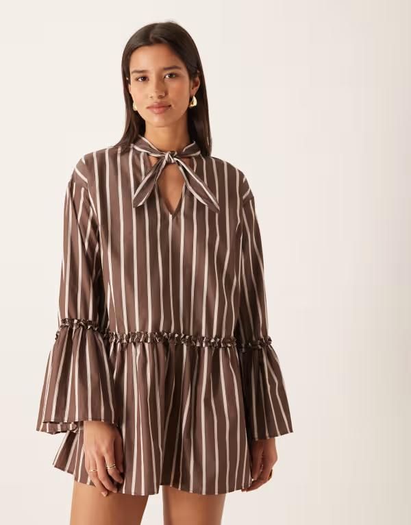 エイソス レディース トップス ワンピース ミニワンピース ミニ ASOS DESIGN smock mini dress with neck tie in chocolate stripe Chocolate Stripe チョコレート