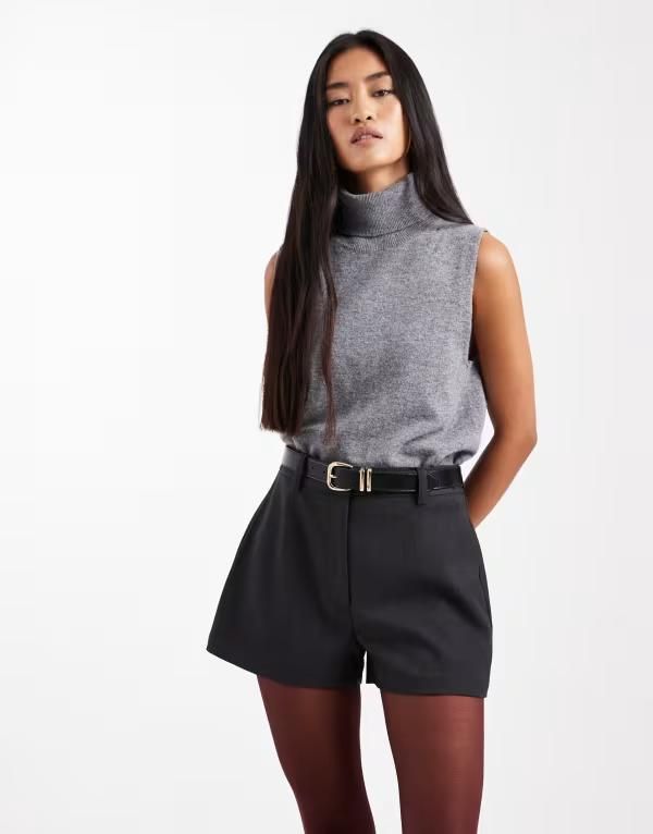 エイソス レディース ボトムス ハーフパンツ・ショーツ ショートパンツ ASOS DESIGN tailored micro shorts in charcoal Charcoal チャコール