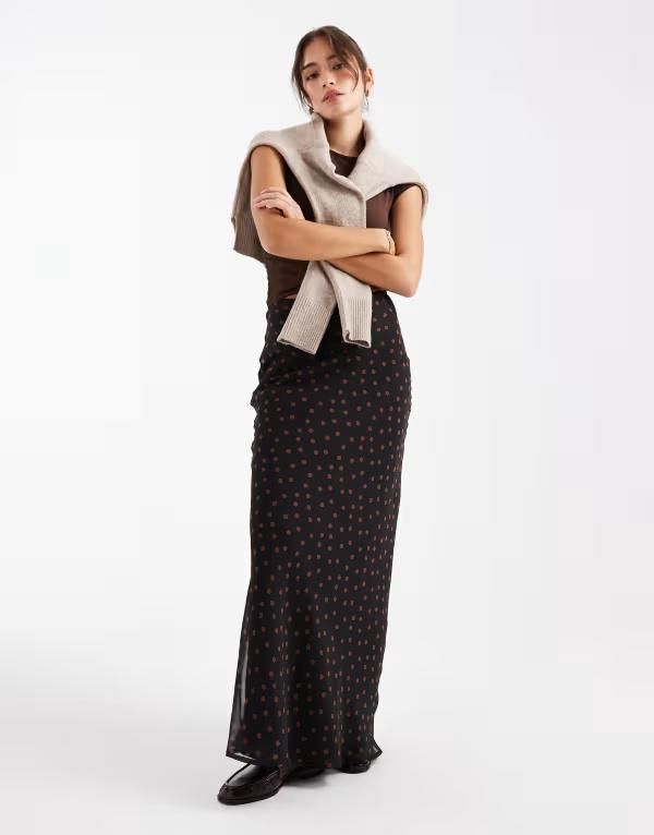 エイソス レディース ボトムスカート シフォン ドット マキシ ASOS DESIGN chiffon bias cut maxi skirt polka dots Brown polka dot ブラウン