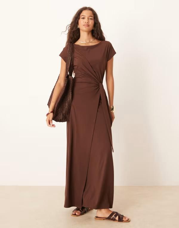 エイソス レディース トップス ワンピース マキシワンピース キャップ マキシ ASOS DESIGN cap sleeve tie wrap front maxi dress in chocolate Chocolate チョコレート