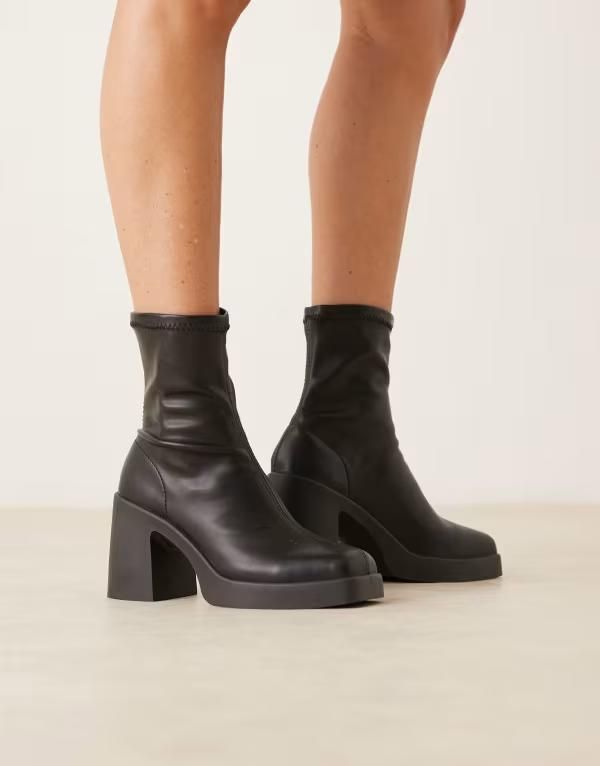 エイソス レディース シューズ ブーツ・レインブーツ ヒール ASOS DESIGN Wide Fit Edison square toe chunky heeled sock boots Black ブラック