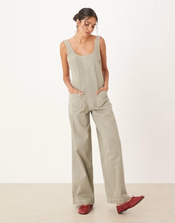 エイソス レディース トップス ジャンプスーツ オーバーオール デニム ASOS DESIGN denim overall jumpsuit with cross back Khaki カーキ