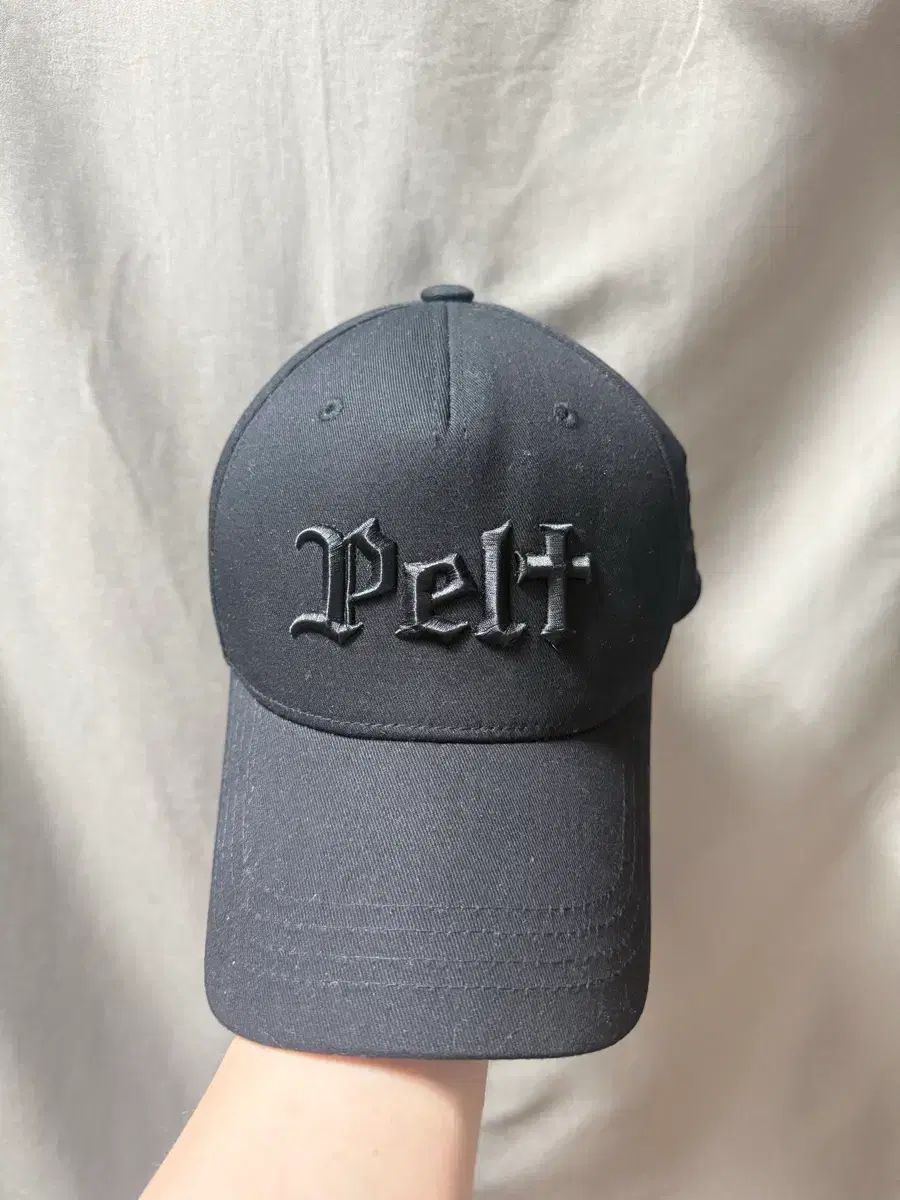 FREE ) PELT 펠트 ゴルフ ボールド ロゴ ベースボールキャップ 8,692円