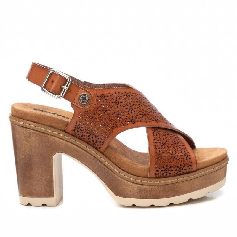 リフレッシュ レディース シューズ サンダル ヒール Refresh Womens Heeled Sandals By Xti 172780 Camel キャメル