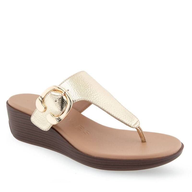 エアロソールズ レディース シューズ サンダル Aerosoles Izola Womens Wedge Sandalsoft Gold Pu ゴールド 12,195円