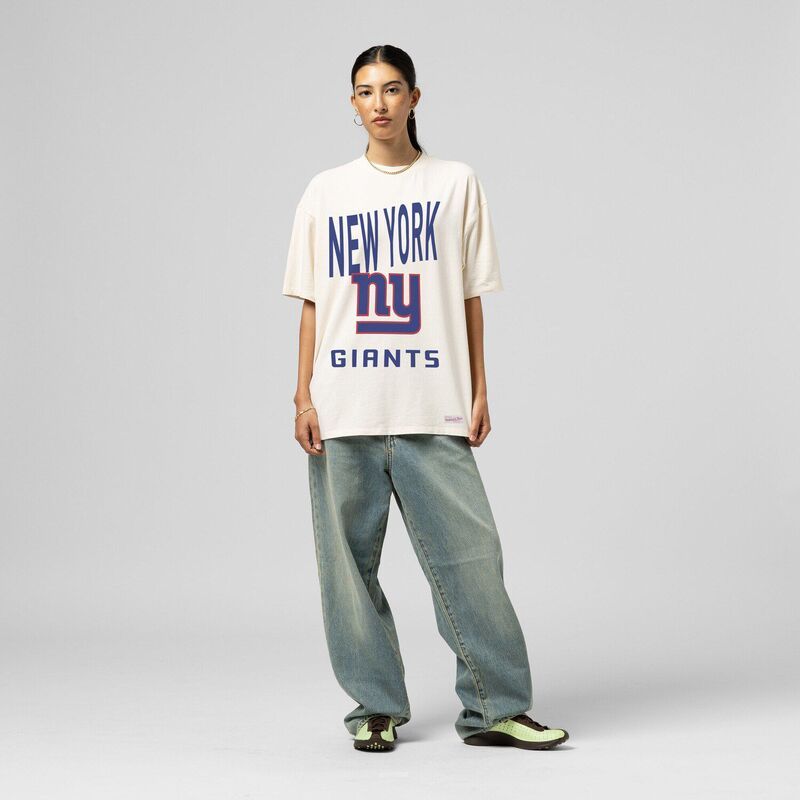 ミッチ�
2000
��ルネス レディース トップス Tシャツ ロゴ Womens Mitchell Ness Cream New York Giants Logo Rise Boyfriend TShirt Gia Beige ベージュ