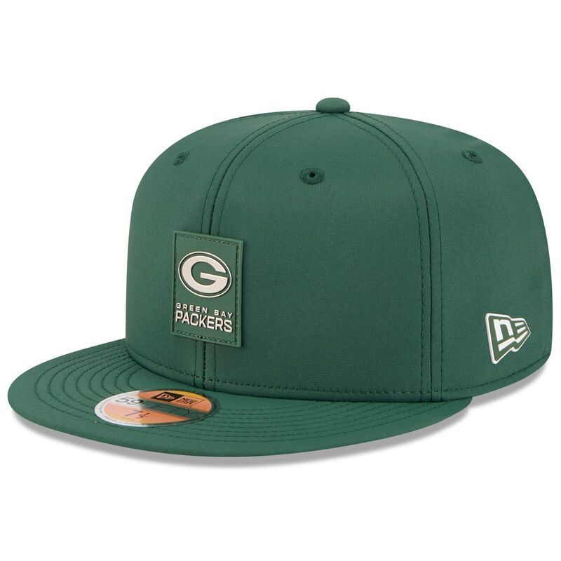 ニューエラ メンズ アクセサリー 帽子 Mens New Era Green Bay Packers 2025 Sideline 59FIFTY Fitted Hat Pkr Green グリーン