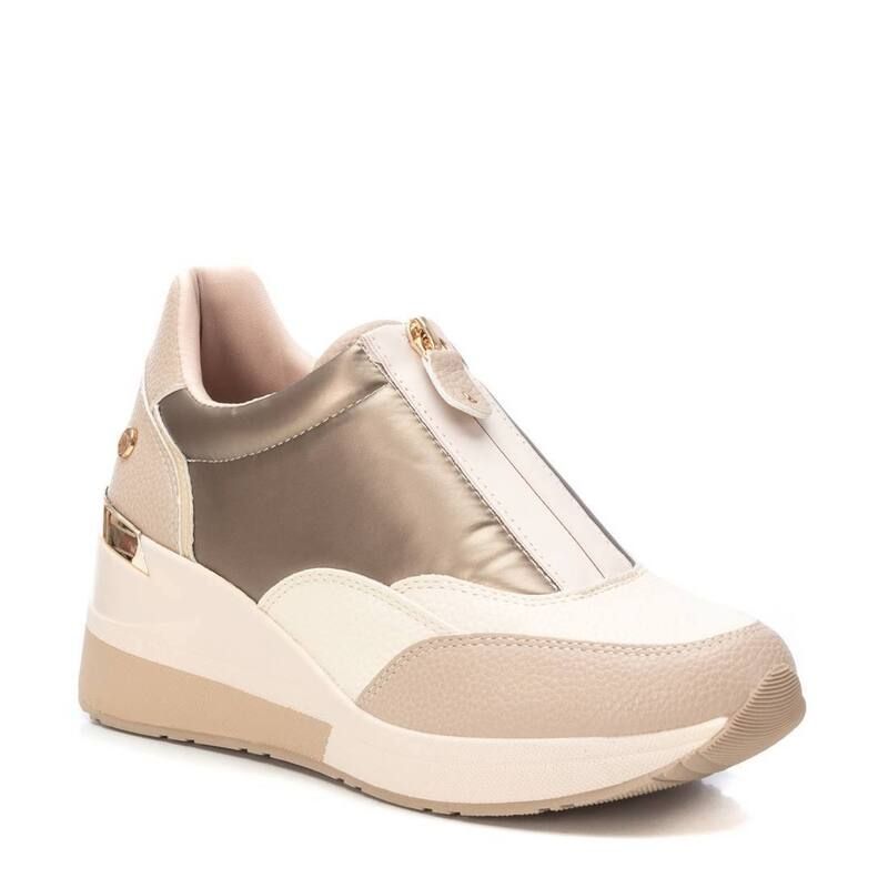 キシタイ レディース シューズ スニーカー Womens Wedge Sneakers By XTI Beige ベージュ