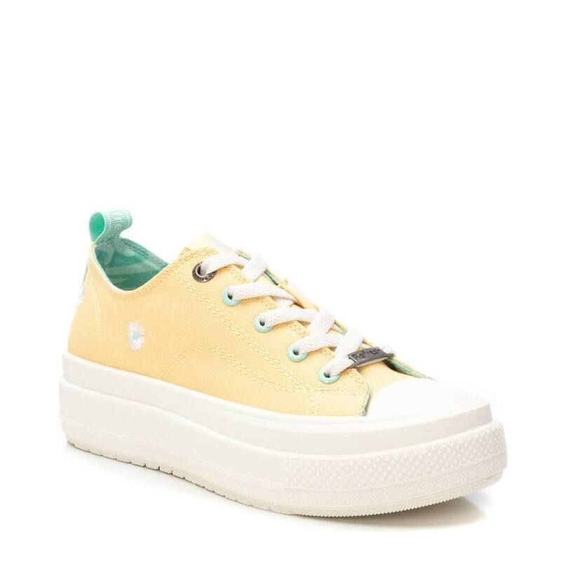 リフレッシュ レディース シューズ スニーカー Refresh Womens Casual Canvasneakers By XTI Yellow イエロー