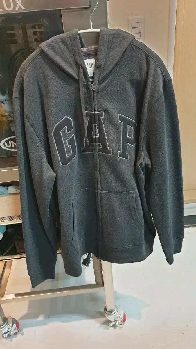 GAP ギャップ フードジップアップ チャコールグレー (未使用)