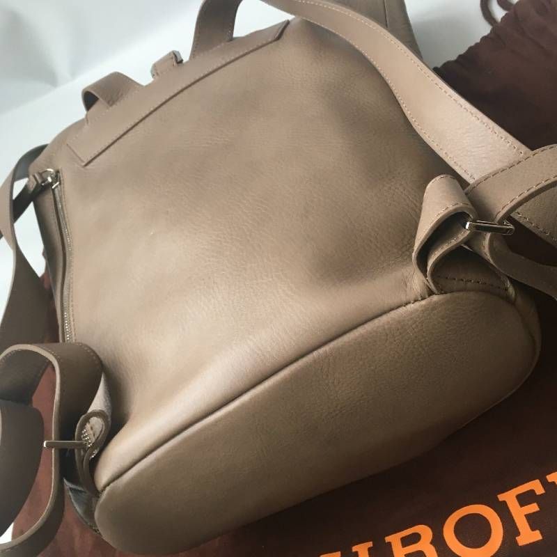 美品 HIROFU（ヒロフ）トレツチャ レザーリュック バックパック 定価93,500