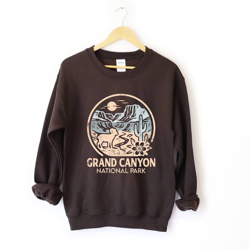 Simply Sage Market レディース トップス Tシャツ スウェット グラフィック Simply Sage Market Grand Canyonational Park TwoToned Circle Womens Graphic Sweatsh