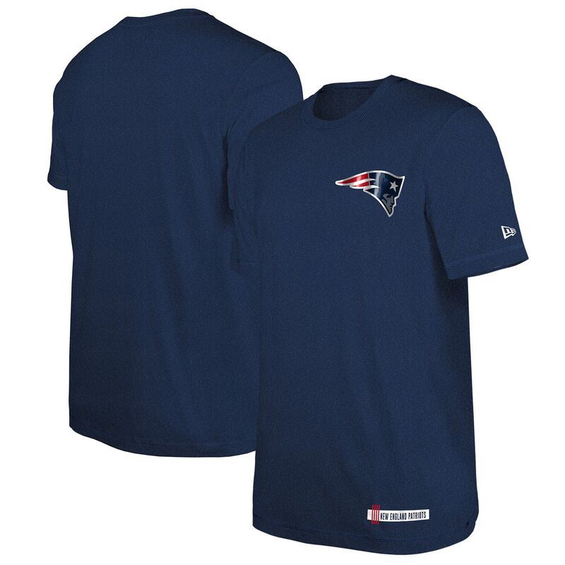 ニューエラ メンズ トップス Tシャツ Mens New Era Navy New England Patriots 2024 NFL Training Camp TShirt Pat Navy ネイビー