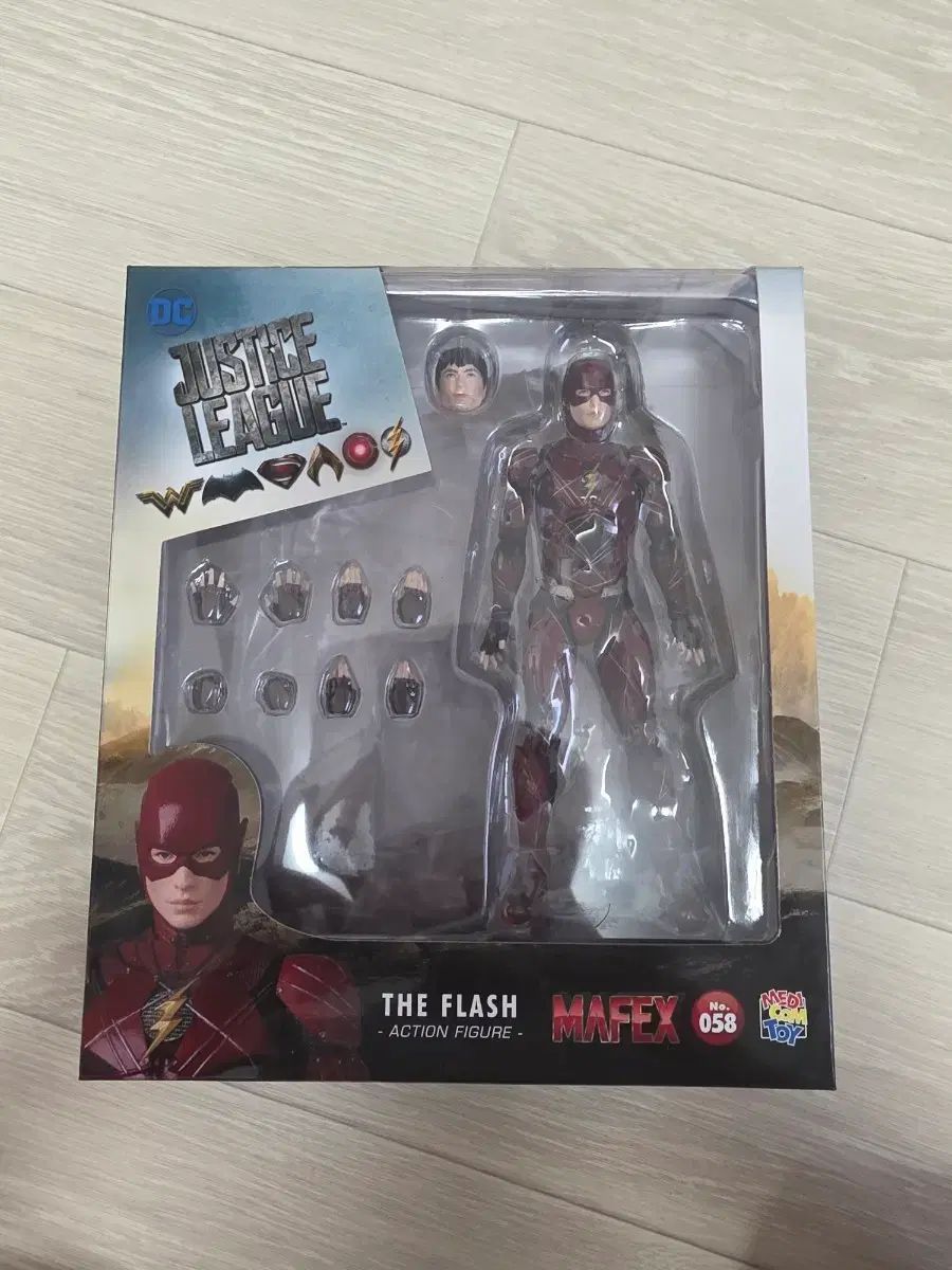 MAFEX マフェックス 058 ジャスティス・リーグ フラッシュ 未開封