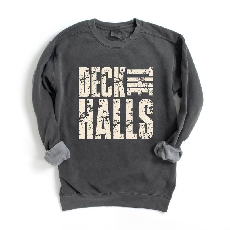 Simply Sage Market レディース トップス Tシャツ スウェット グラフィック Simply Sage Market Deck the Halls Block Distressed Womens Garment Dyed Graphic Swe