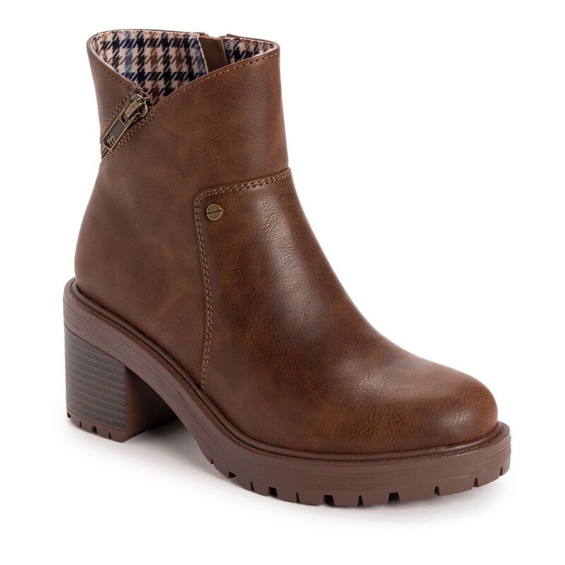 ムクルクス レディース シューズ ブーツ・レインブーツ MUK LUKS Lucy Lucia Womens Boots Brown ブラウン