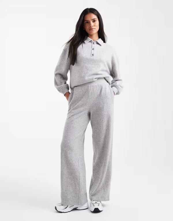 ミスセルフフリッジ レディース ボトムス カジュアルパンツ ワイドレッグ ジャージー Misselfridge brushed jersey wide leg pants in light gray part of a set LIGHT GRAY グレー