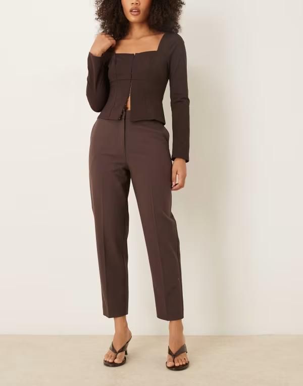 ノーバディーズ チャイルド レディース ボトムス カジュアルパンツ Nobodys Child tailored cigarette pants in chocolate brown part of a set Chocolate チョコレート