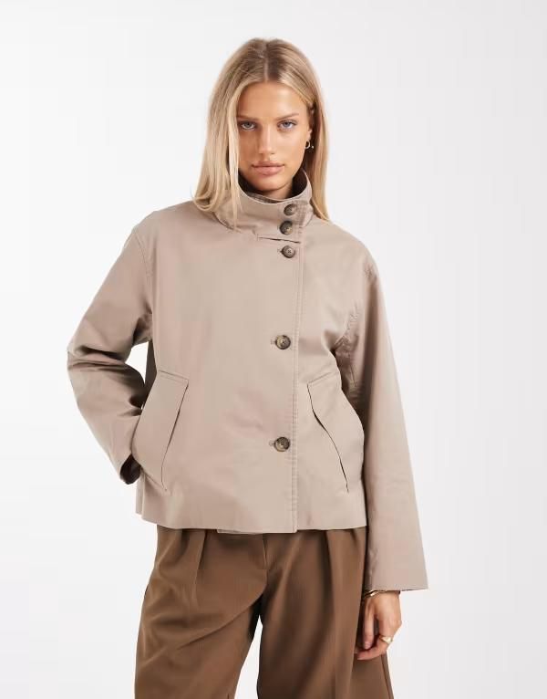 オブジェクト レディース アウター ジャケット・ブルゾン Object premium button front shortrench jacket in taupe Desertaupe トープ