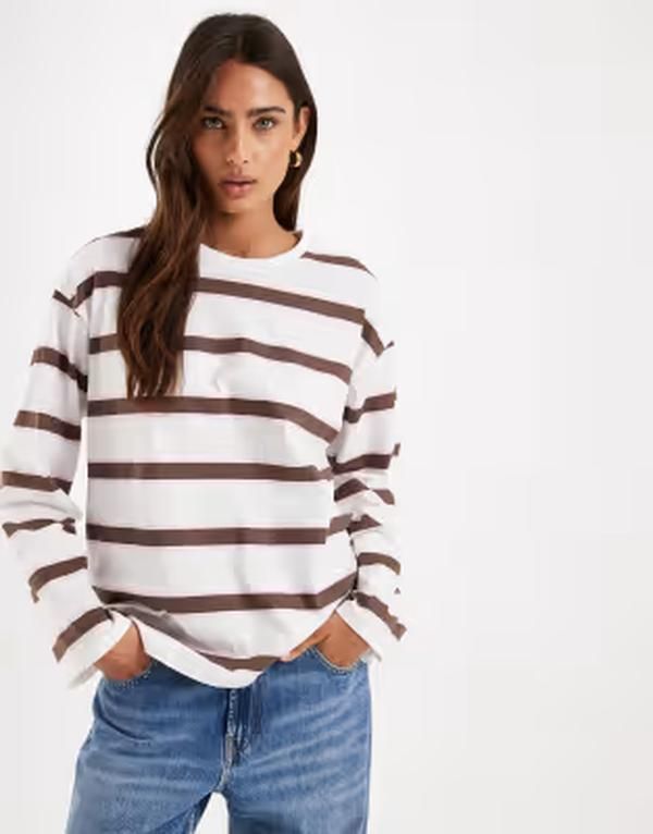 ピーシーズ レディース トップス Tシャツ Pieces oversized rugby stripe long sleeve Tshirt in chocolate multi stripe Coffee Quartz Rose コーヒー