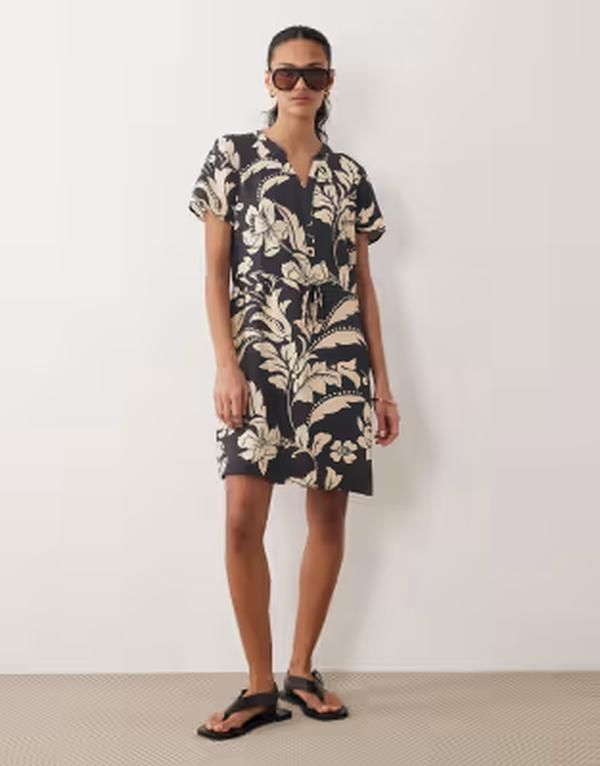 ジェイディーワイ レディース トップス ワンピース Vネック フラワー柄 プリント ミニ フラワー JDY Vneck tie waist mini dress with cream floral print Black ブラック