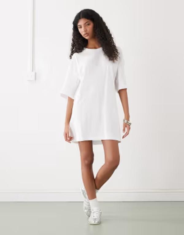 ウィークデイ レディース トップス ワンピース Tシャツ Weekday oversized Tshirt dress White ホワイト
